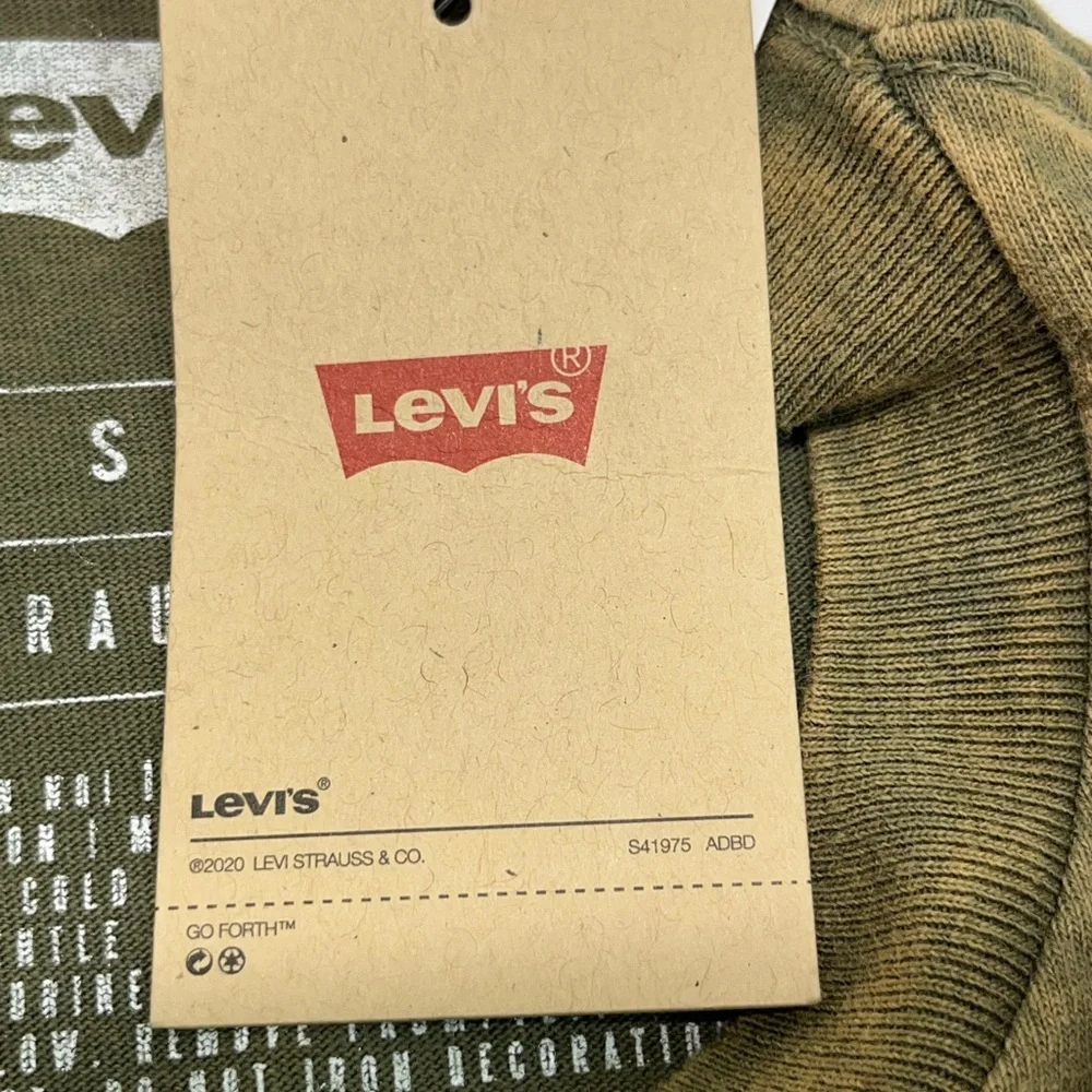 Levi's Graphic Tee Mens S Army Green W/Gold Accents‎ Cotton Outdoor Gorpcore